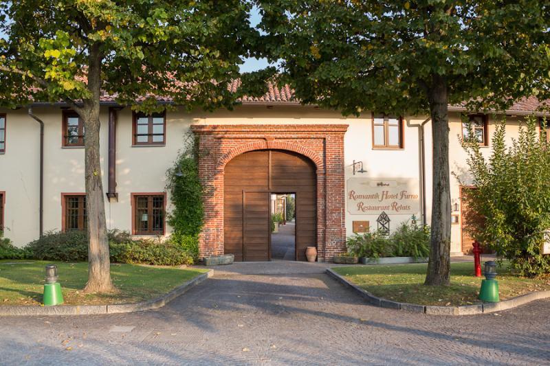Romantic Hotel Furno San Francesco al Campo Luaran gambar