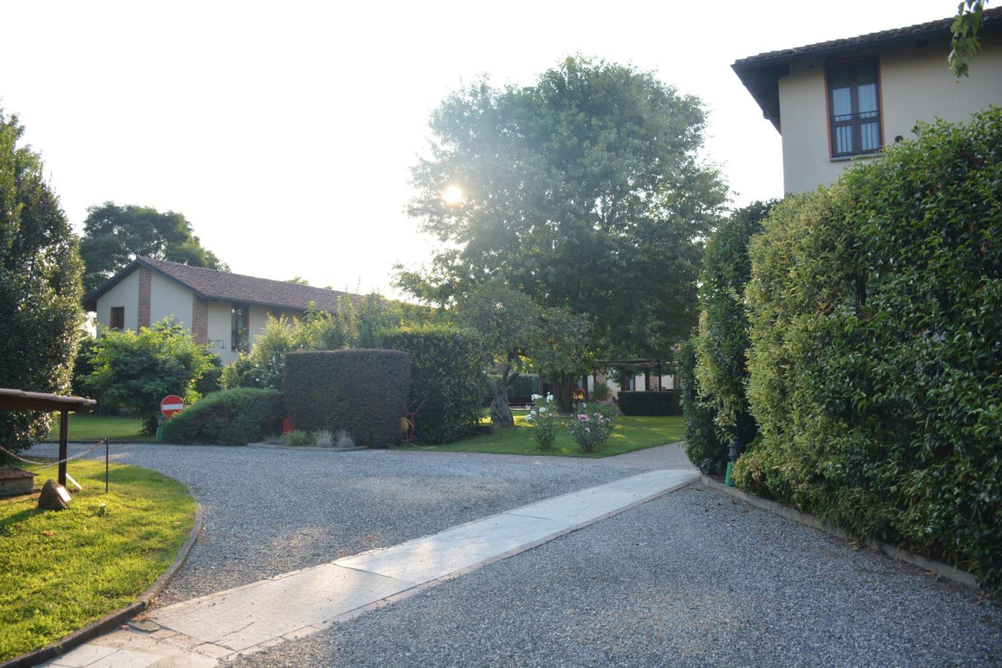 Romantic Hotel Furno San Francesco al Campo Luaran gambar