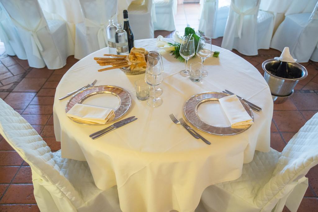 Romantic Hotel Furno San Francesco al Campo Luaran gambar